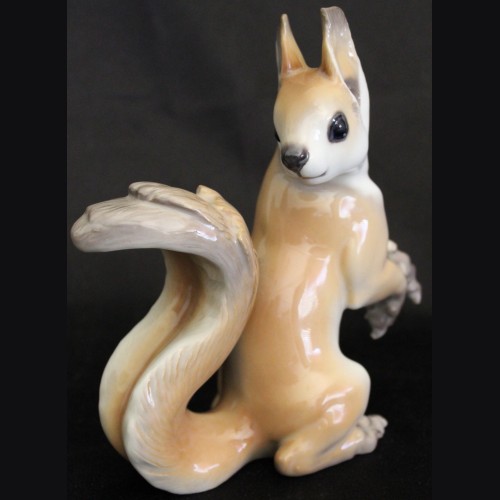 Allach Porcelain #68- Painted Squirrel  # 3300