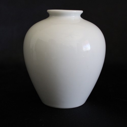 Allach Porcelain #502- Vase # 3254