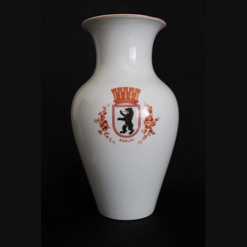 KPM 1940's Berlin Bear Vase  # 3333