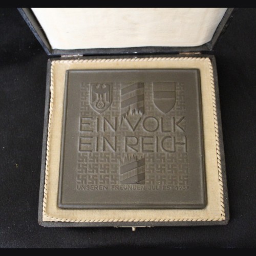 Allach Porcelain- Ein Volk Ein Reich Austrian Annexation Medal for 1937 ( Boxed)