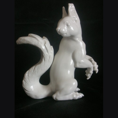 Allach Porcelain Squirrel #68 ( T. Karner )