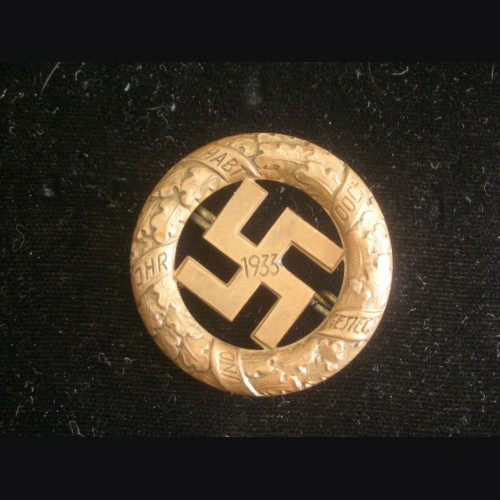 Gau Munich Badge (Deschler) # 3194