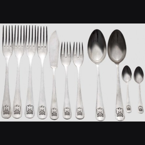 Adolf Hitler Informal Silverware  # 1072