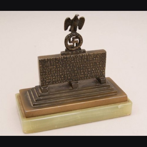 Third Reich Feldhernnhalle Monument Desk Piece # 1112