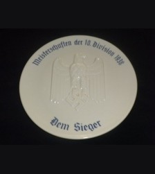 Dem Sieger Wehrmacht Award Plate ( Heinrich & Co. ) # 1220