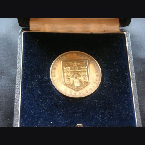 Cased Munich Medallion  # 1645