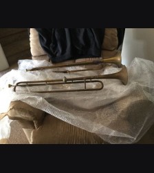Pair of Trumpets for Trumpet Banner Display # 2026