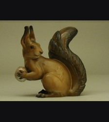 Rosenthal Squirrel W/Nut # 688